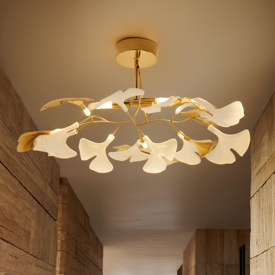 Lustre Sora – fleurs de porcelaine et laiton – Lumsky