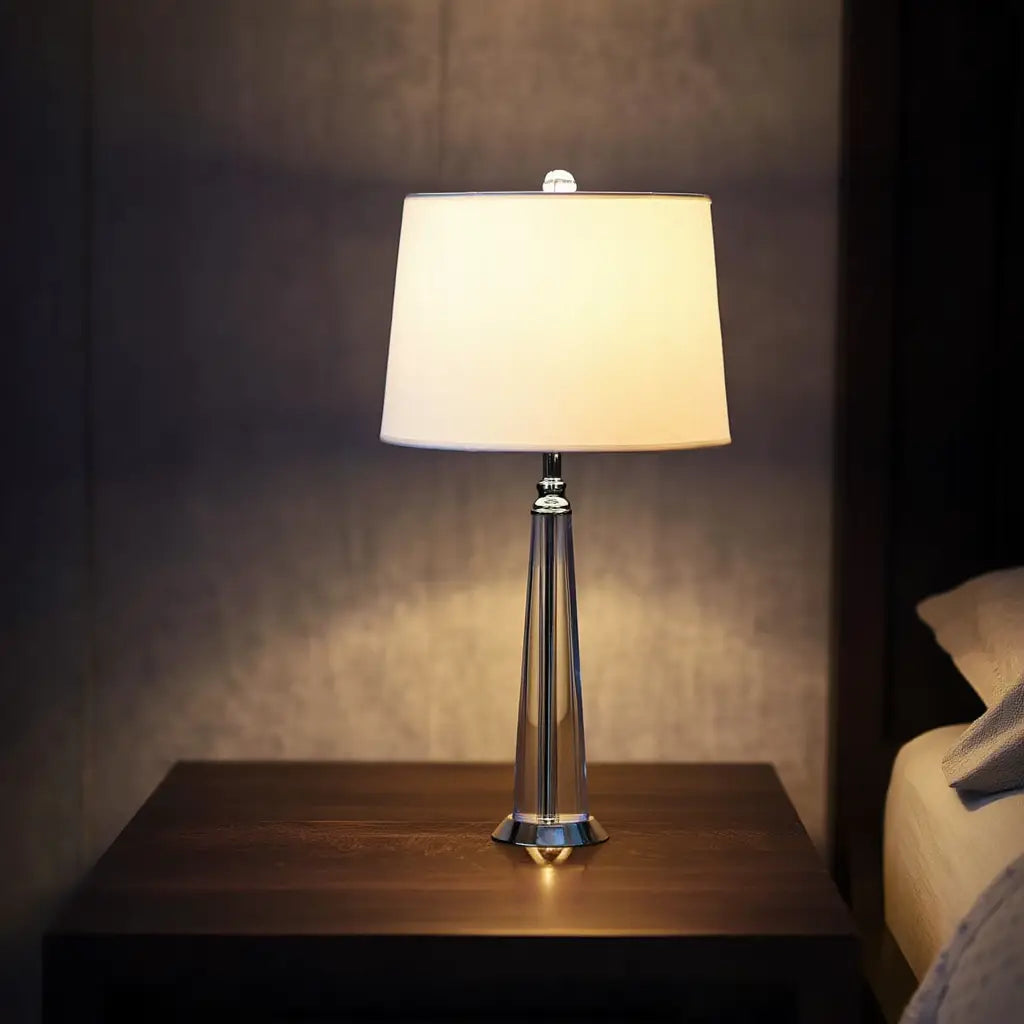 LumineuxCristal | Élégante Lampe de Table Moderne en Métal et Cristal Lumsky