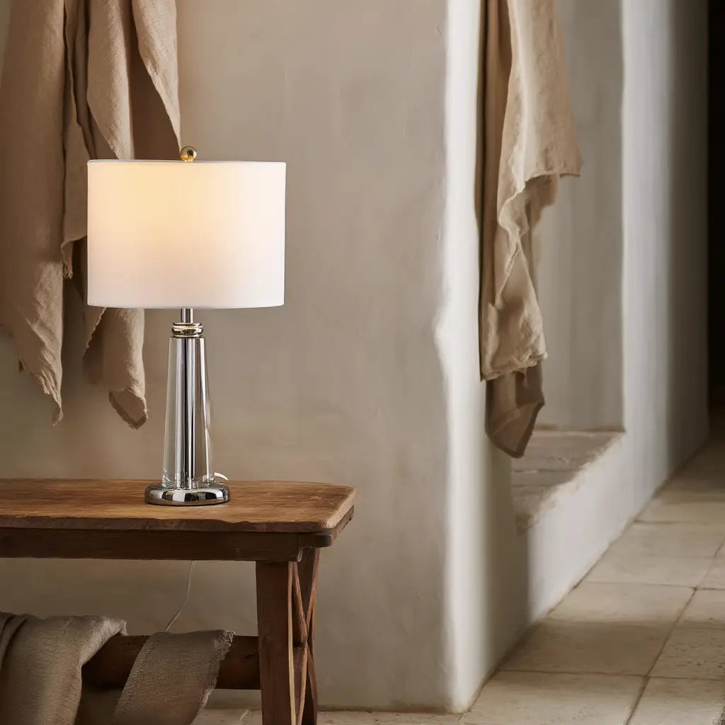 CristalLamp | Élégante Lampe de Table Moderne en Métal et Cristal Lumsky