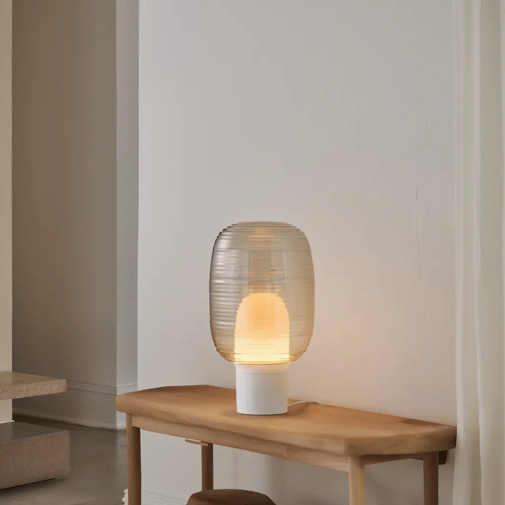 VerreLu | Élégante Lampe de Table Moderne en Verre et Métal Lumsky