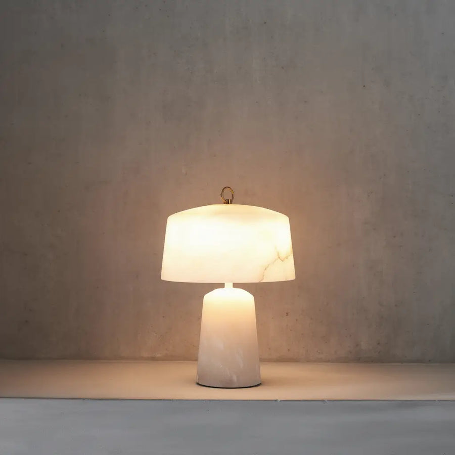 Lampe de table Albis – albâtre translucide – Lumsky