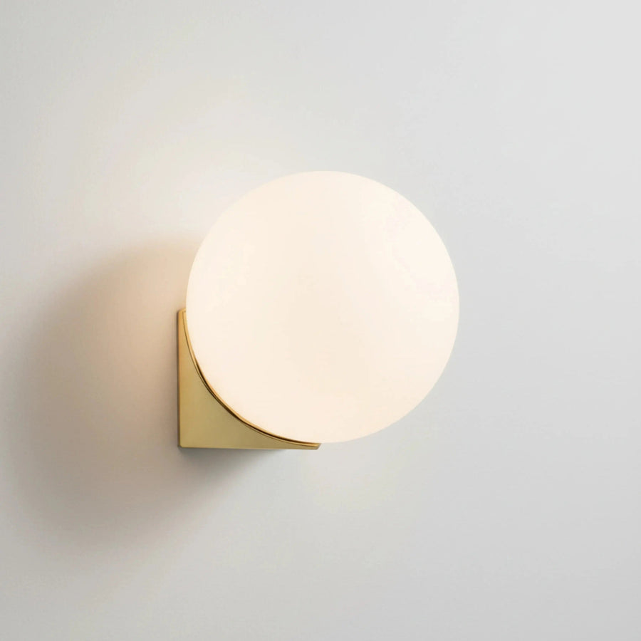 Udubu Wall Light – gold finish – Lumsky
