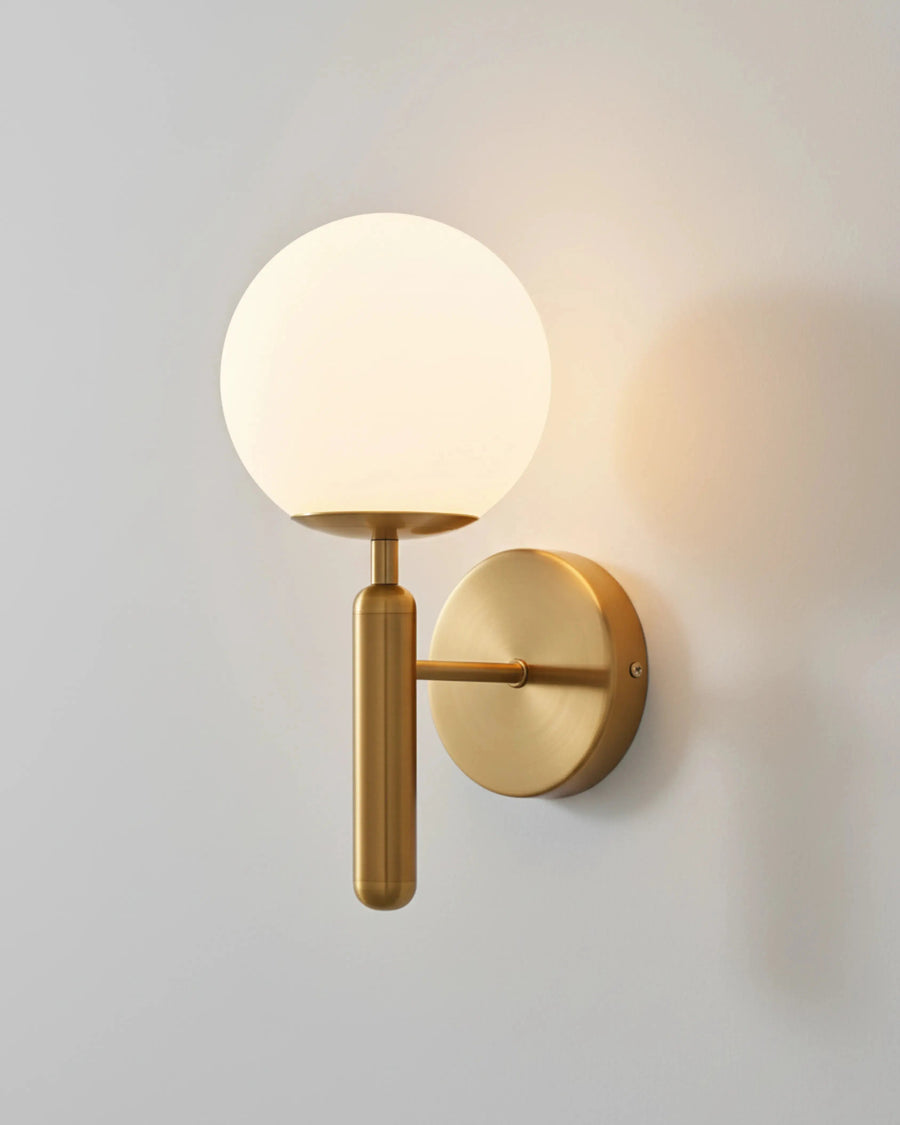 Vurec Wall Light – gold or black – Lumsky