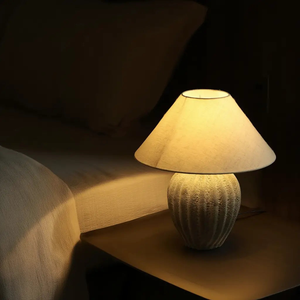 CéramiLight | Élégante Rétro Lampe de Table en Céramique et Lin Lumsky
